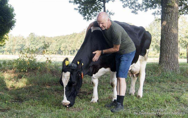 De liefde van André Oude Vrielink voor zijn boerenbedrijf maar vooral voor zijn dieren